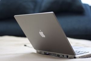 Che cosa è una scheda grafica dedicata su un Mac?
